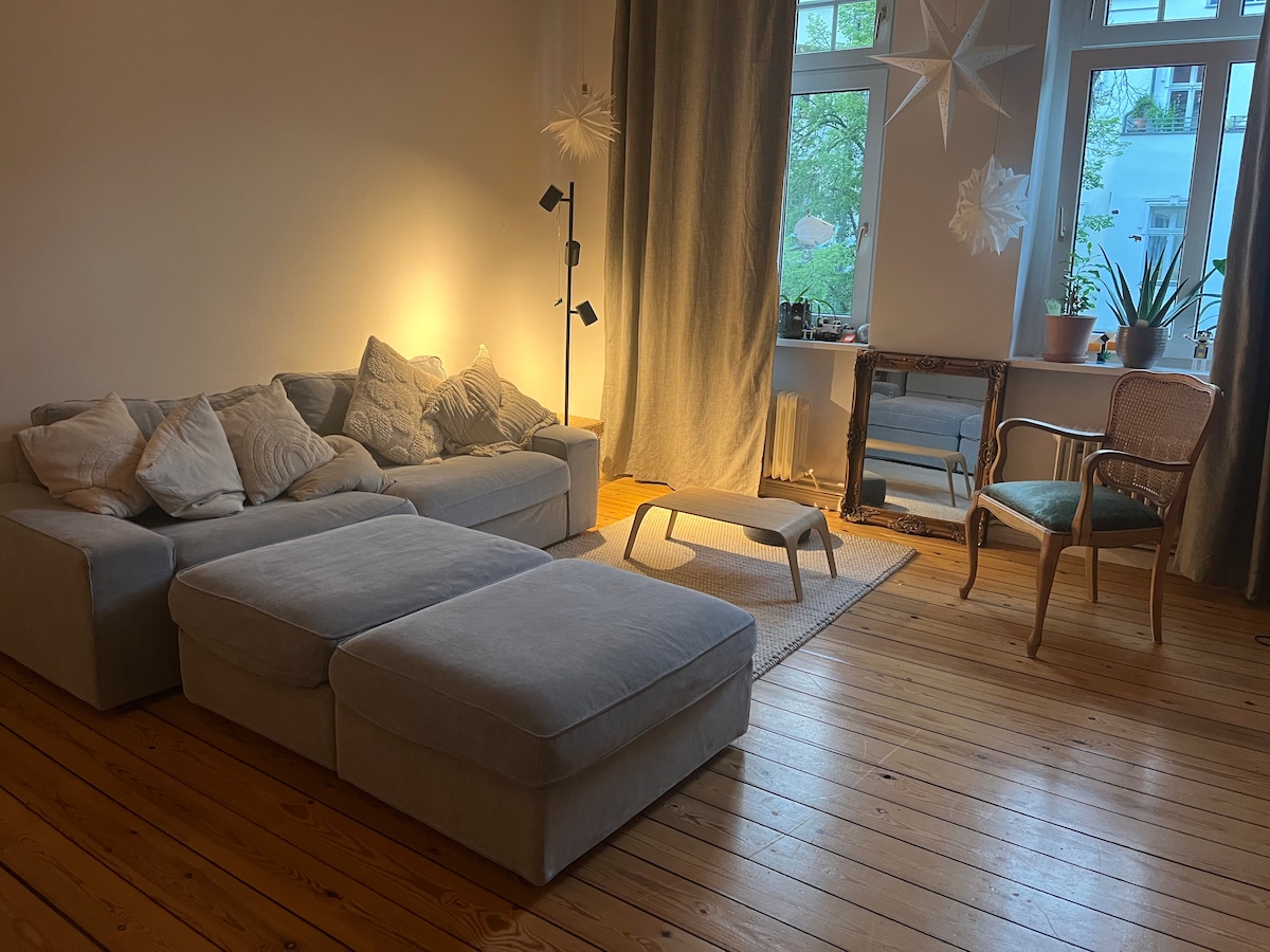 Top performing Airbnb: Apartment in Schöneberg in Schöneberg