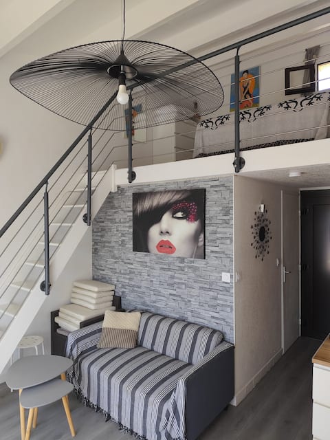 Annonce Airbnb populaire: T2 Cap d'Agde, 2-minute walk to the Village à Agde
