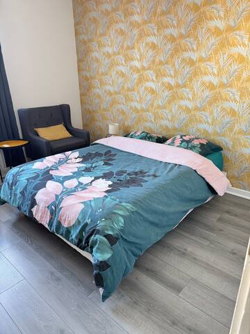 Private room with 1 bedrooms in Annemasse - Bedroom | Tramway > Geneva | Appart en Coloc