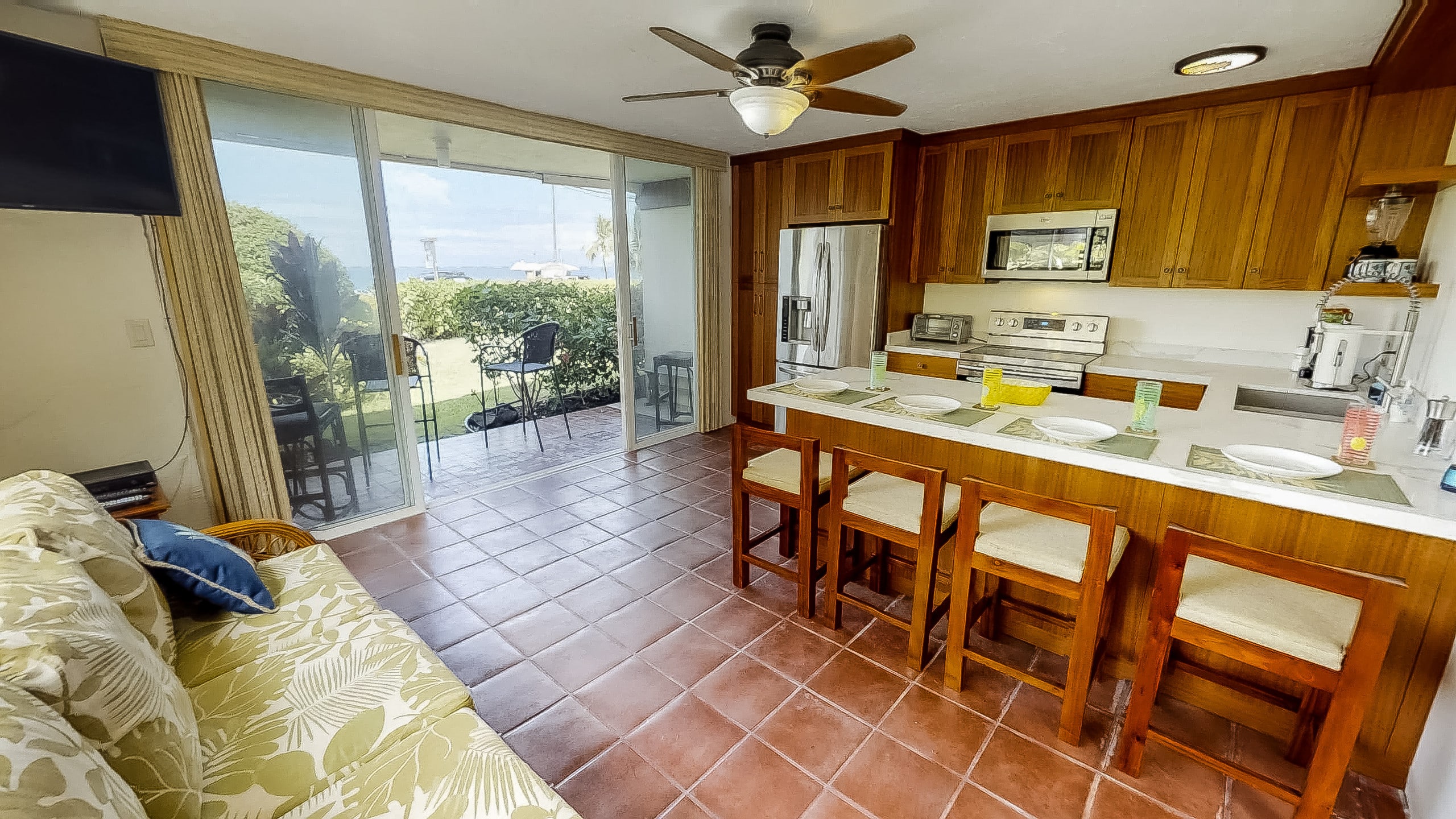 Condo in Kailua-Kona · ★4.92 · 1 bedroom · 1 bed · 1 bath - Image 2