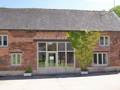 The Threshing Barn- 25347
