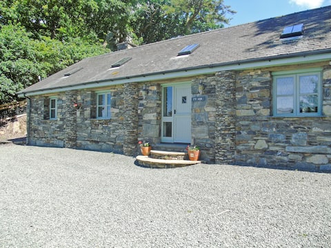 Ty Hir Bwlch Gwyn Farm Equestrian Center