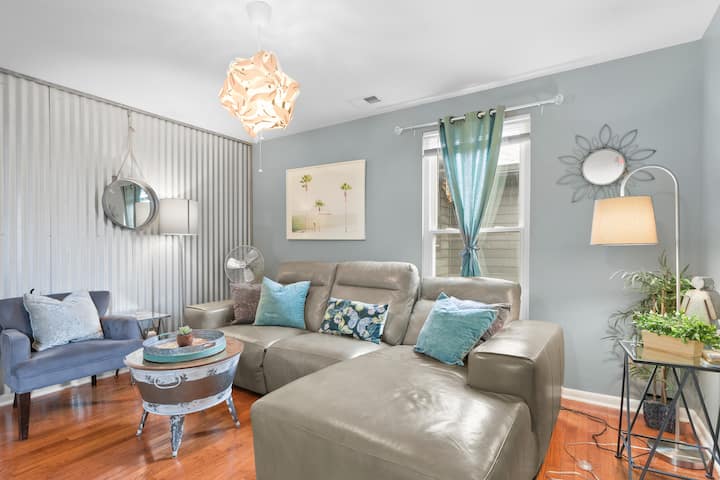 Comfy Cottage In Hip Neighborhd - 10 Mins To Dwtn - Nashville, TN