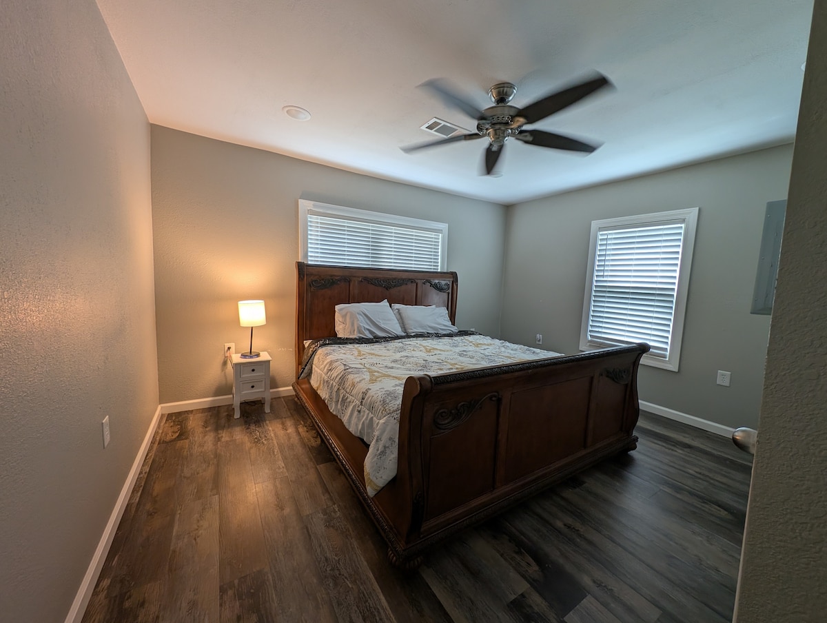 غرفة النوم 1