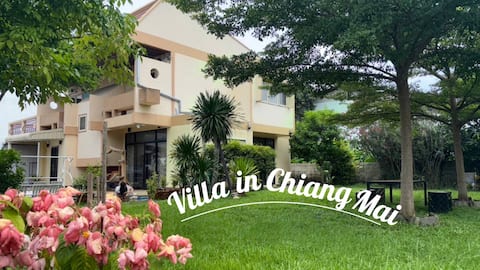 Villa Chiangmai in the garden 10 mins to Old Town