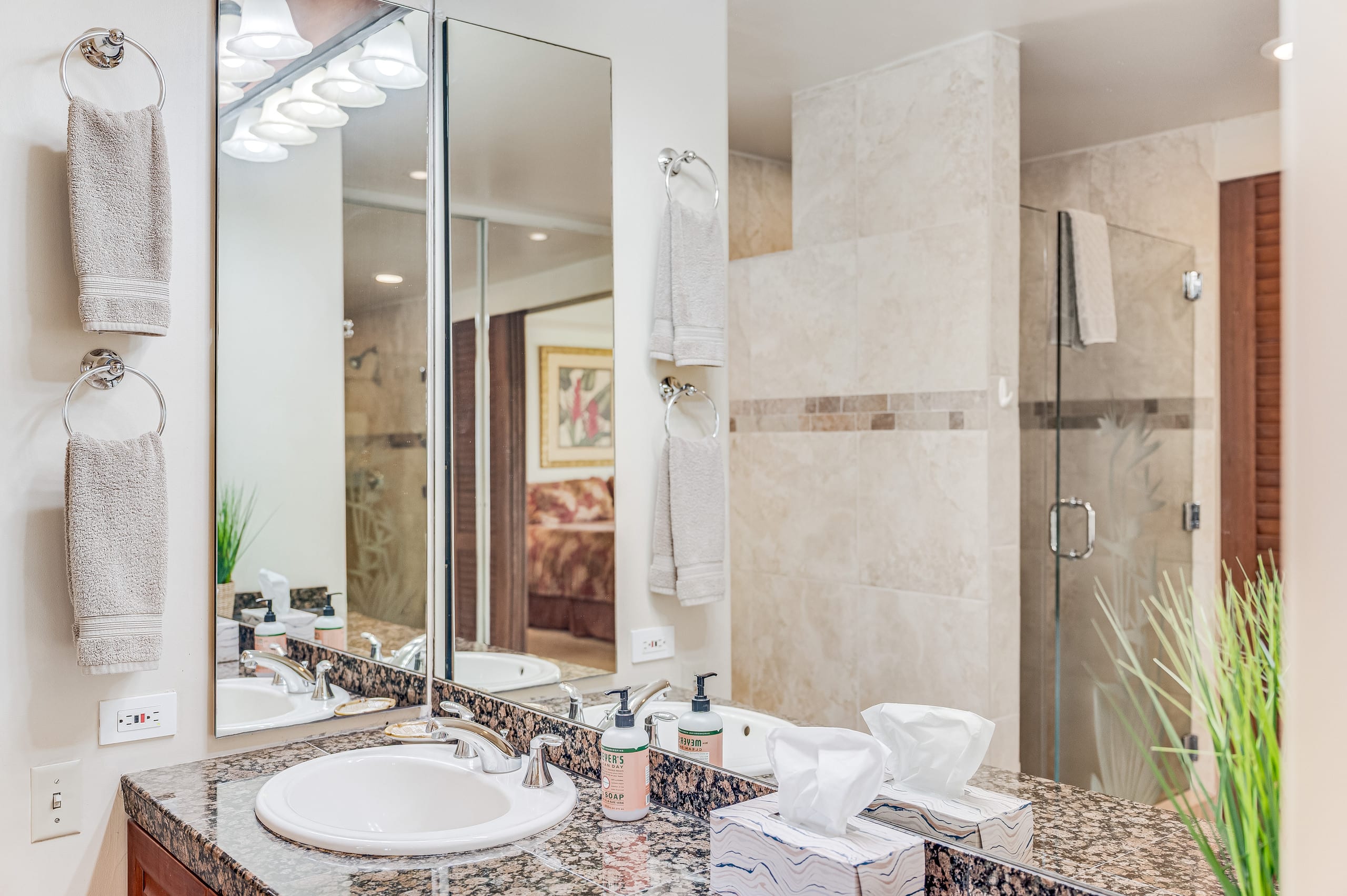 Condo in Wailea · ★4.8 · 2 bedrooms · 3 beds · 2 baths - Image 23
