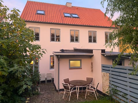 Charming townhouse in Gudhjem