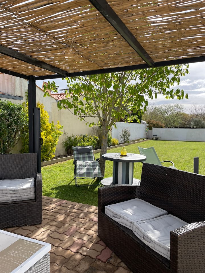 Maison Confort Avec Jardin à Saint-pierre - Saint-Pierre-d'Oléron