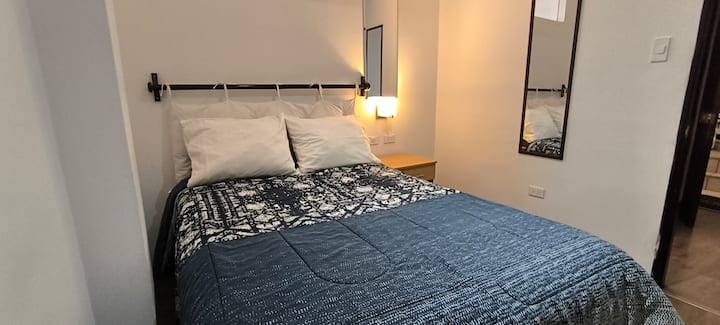 Schlafzimmer 2