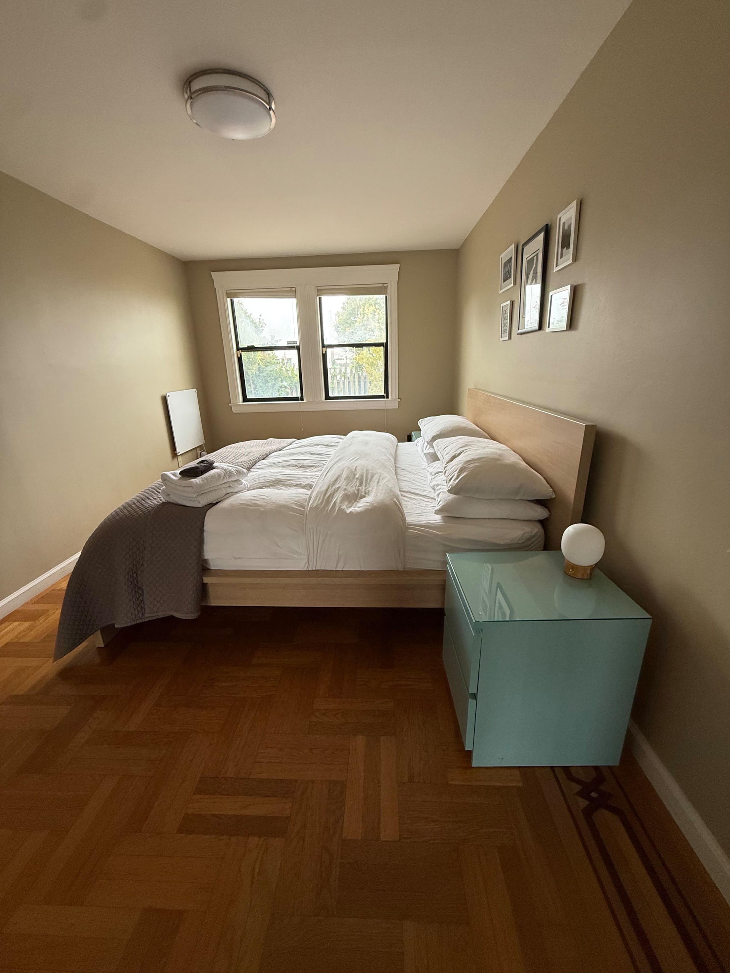 Modern Sunset Suite (+King bed) by GG Park - Image 16