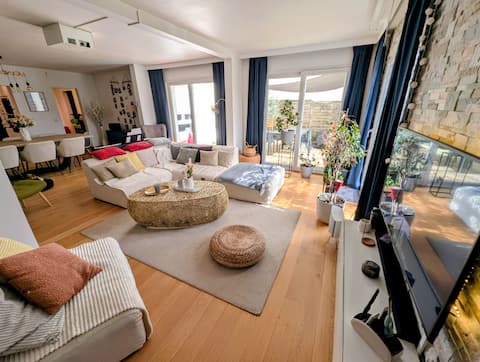 Villa (near Lille and stadium)