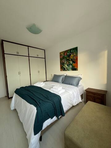 Maravilhosa vista do Leblon, Lagoa e Cristo. gallery image 2