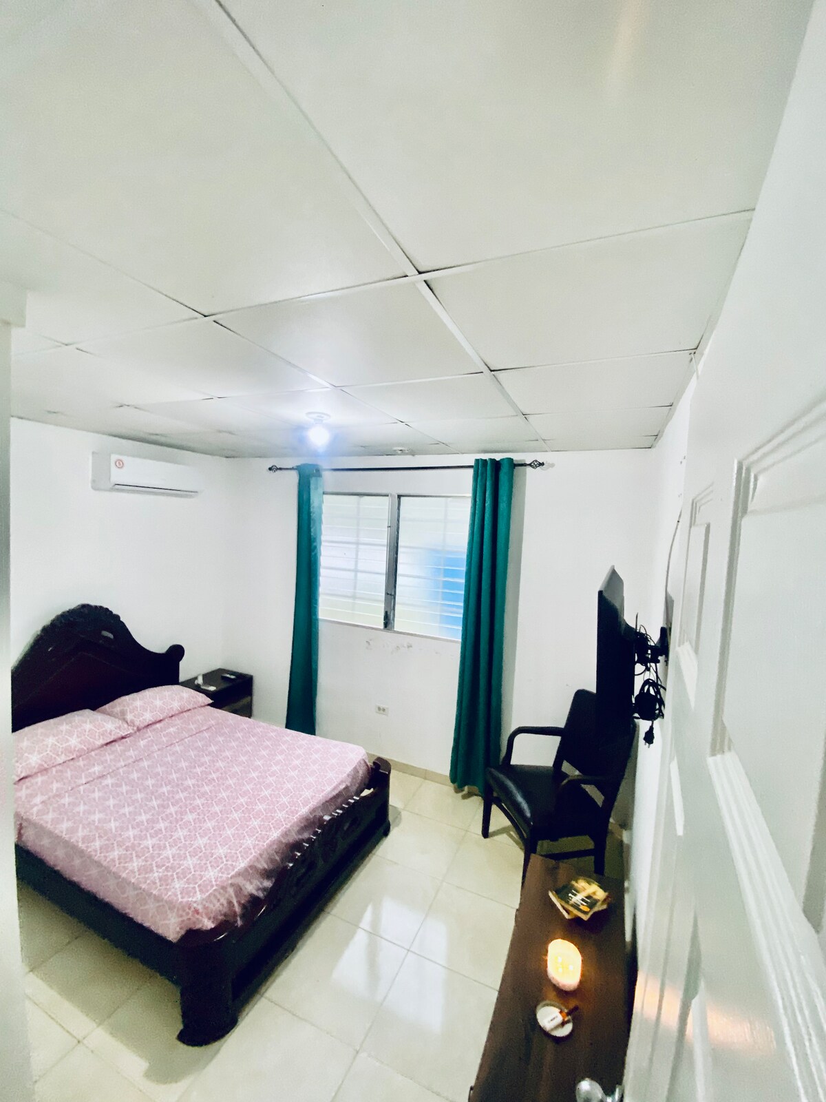 საძინებელი 1