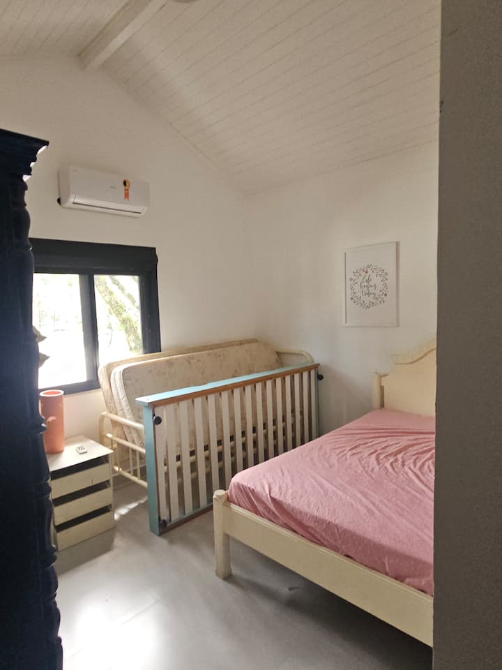 Habitación con baño completo