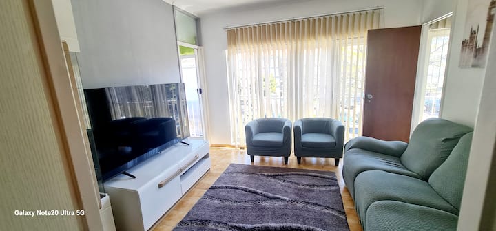 Apartamento Em Lisboa (Massamá) - Rio de Mouro