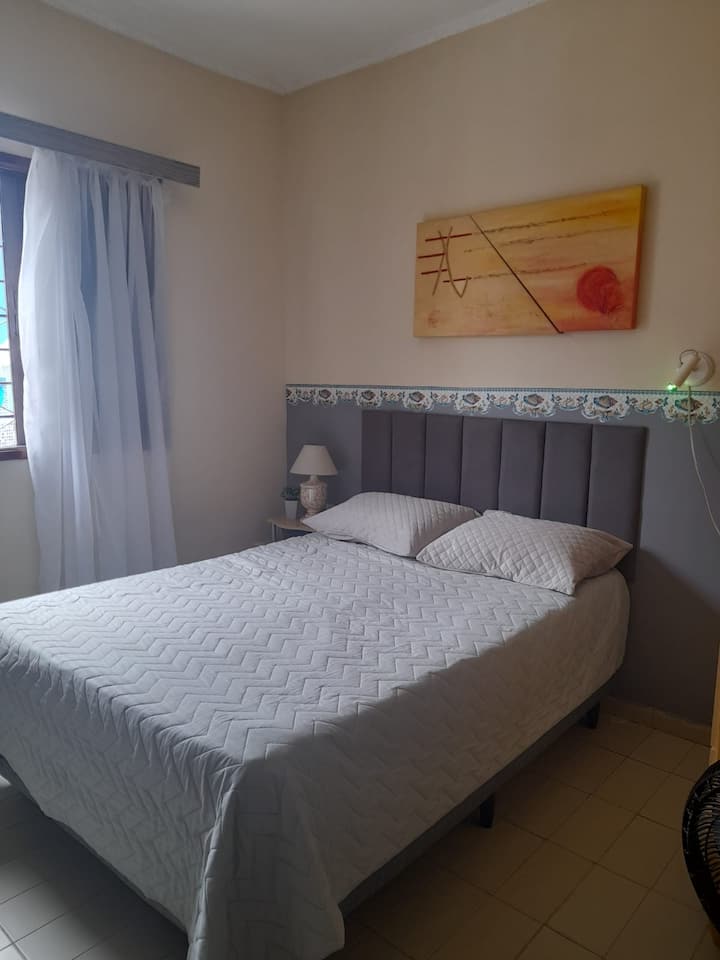 Camera 2 (en-suite ) 