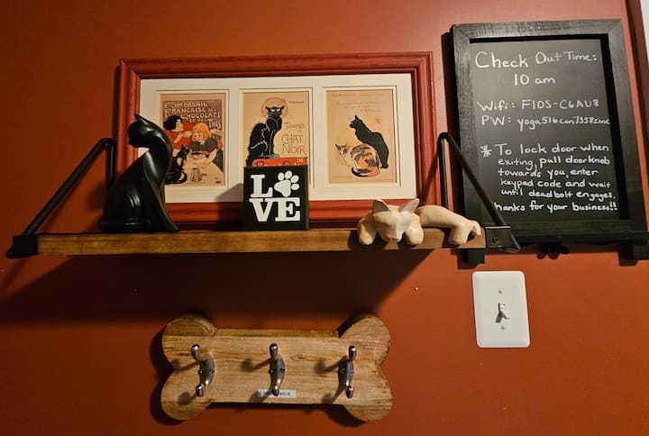 Downtown Oasis (Pets Welcome) - Fredericksburg, VA