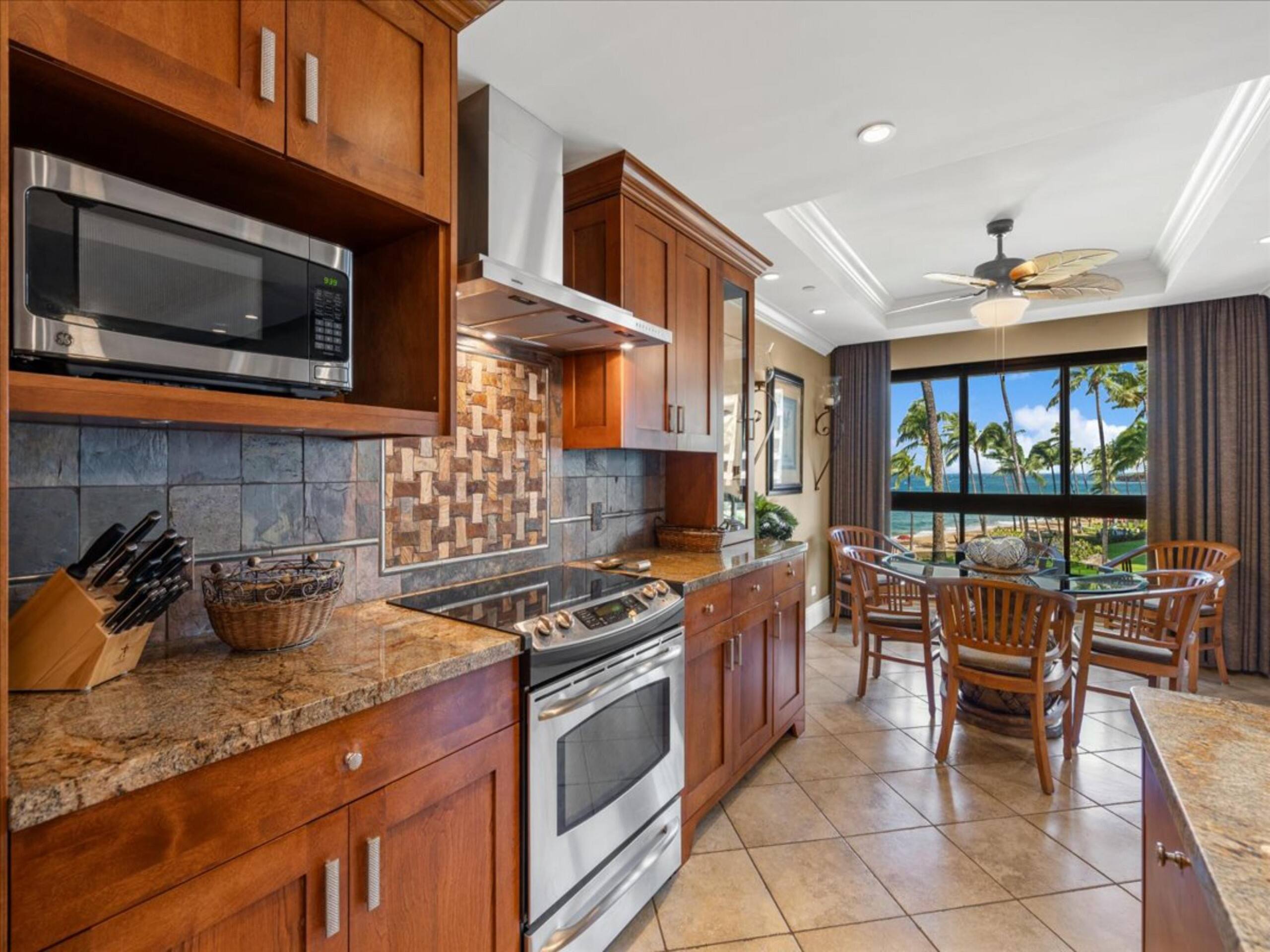 Condo in Kaanapali Beach · ★4.74 · 2 bedrooms · 4 beds · 2 baths - Image 12
