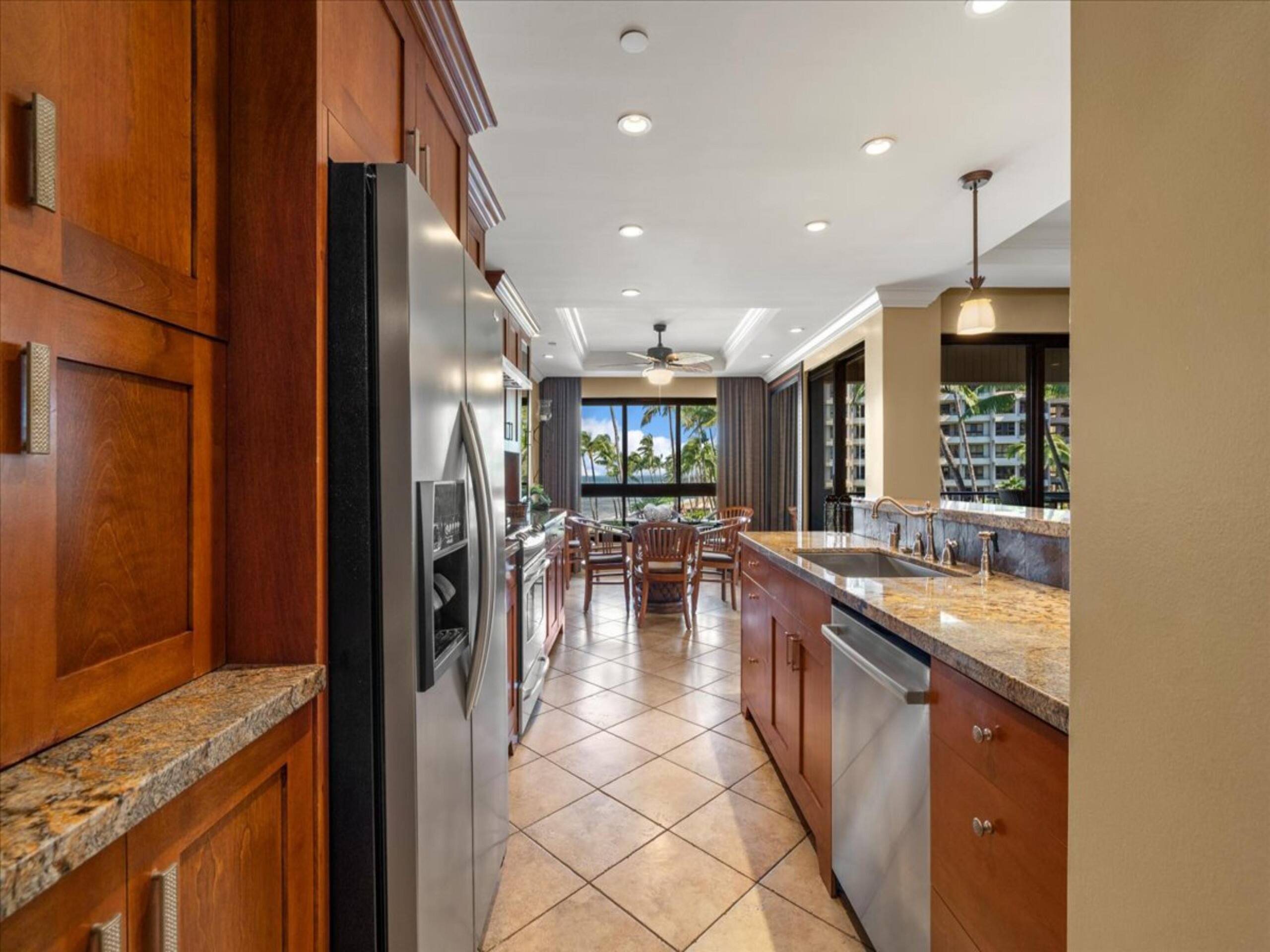 Condo in Kaanapali Beach · ★4.74 · 2 bedrooms · 4 beds · 2 baths - Image 9