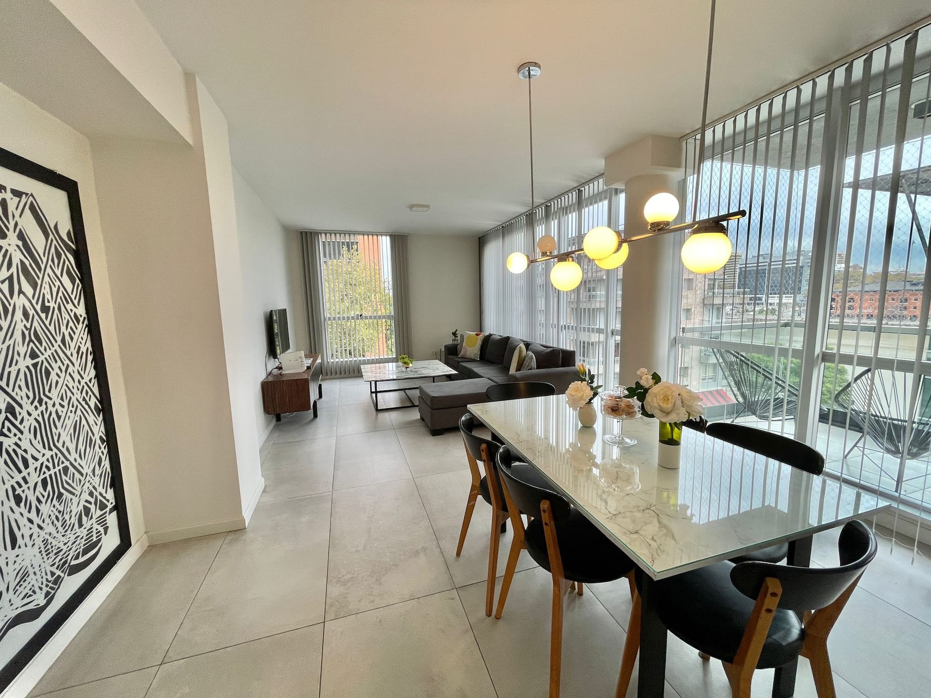 Apartamento de 2 quartos em Puerto Madero com acesso por fechadura digital