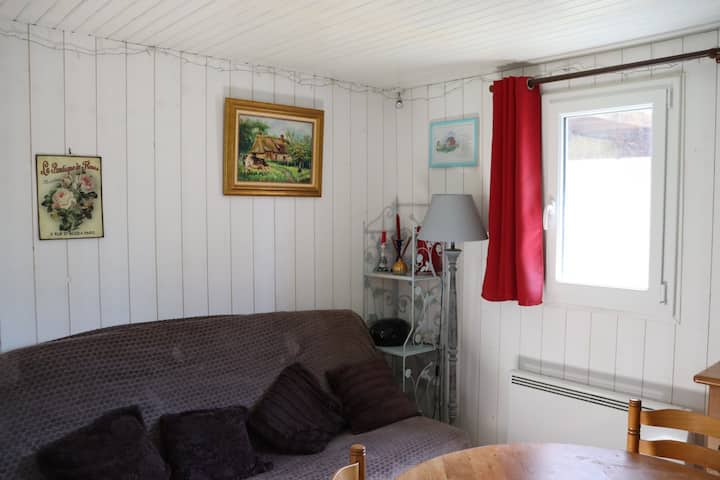 Chalet Campagnard Normandie - ibis budget Bayeux