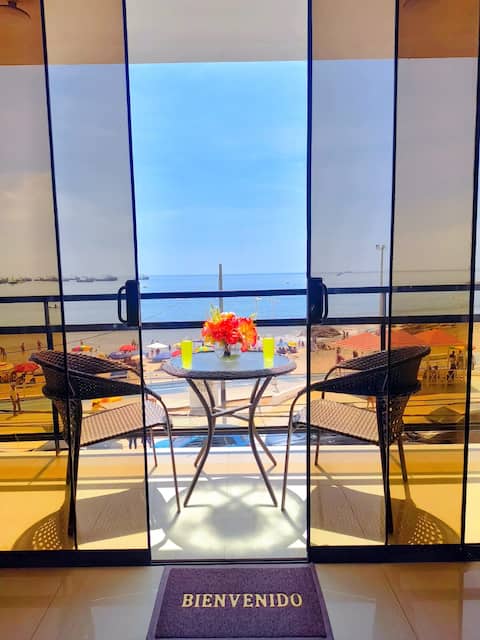 Private Apartment on the Beach with Wi-fi & Cable