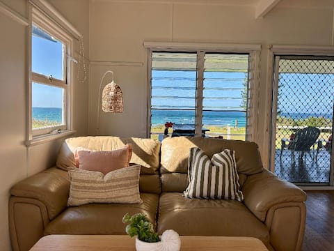 Successful Airbnb property: SEASHELLS BEACH HOUSE - Absolute Beach Front! in Clarence Valley Council