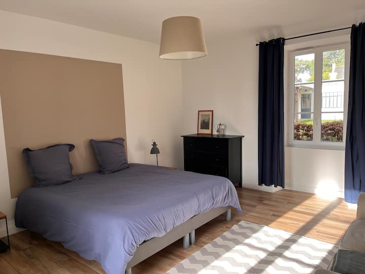 El baño 1 es contiguo a esta habitación