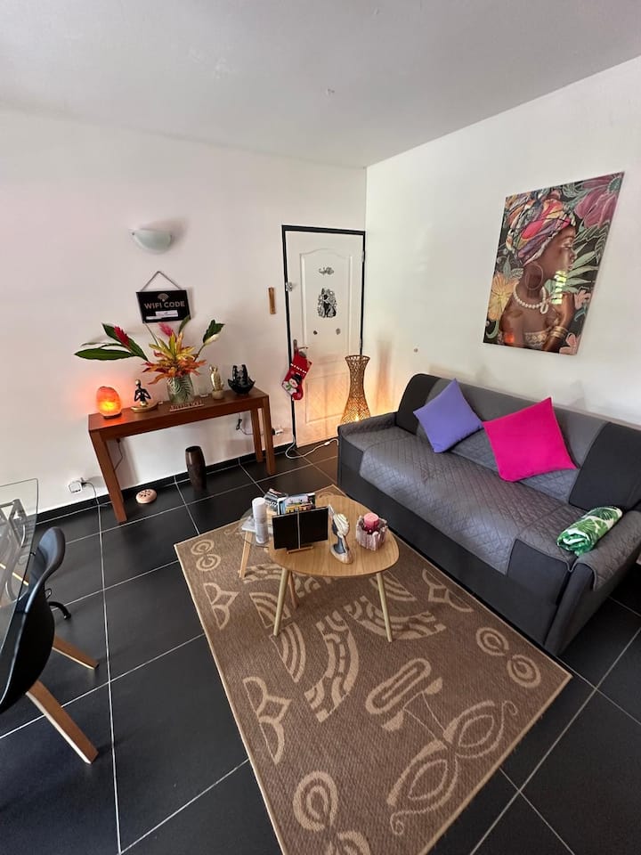 מנוחה (ספה נפתחת בגודל 160 ס"מ על 200 ס"מ)