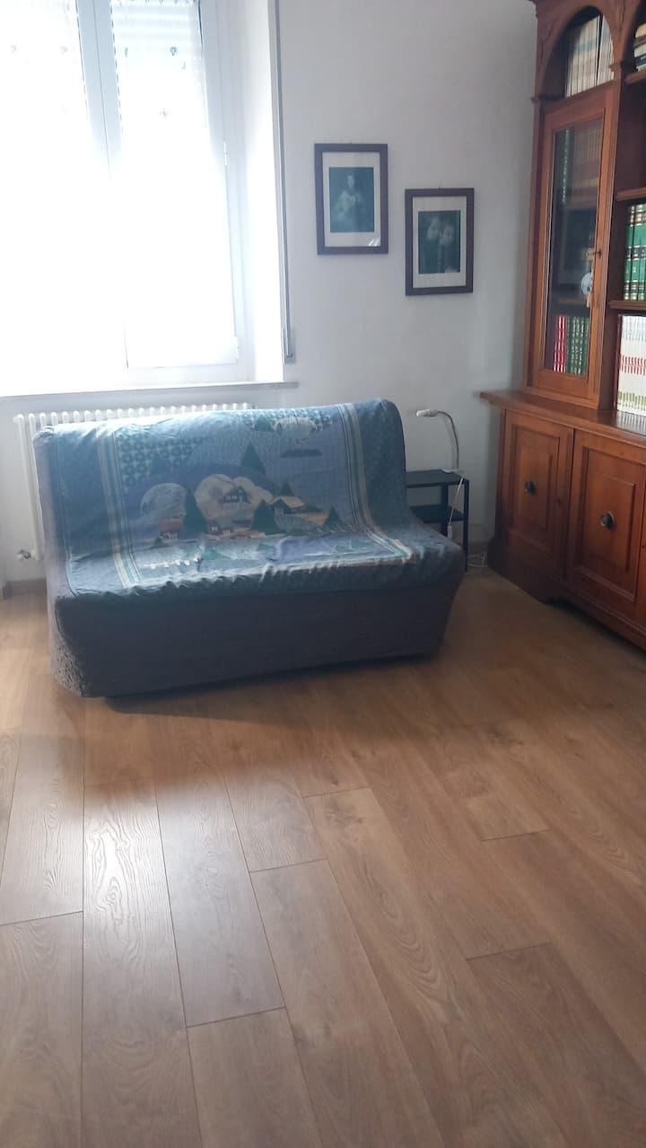 غرفة النوم 2