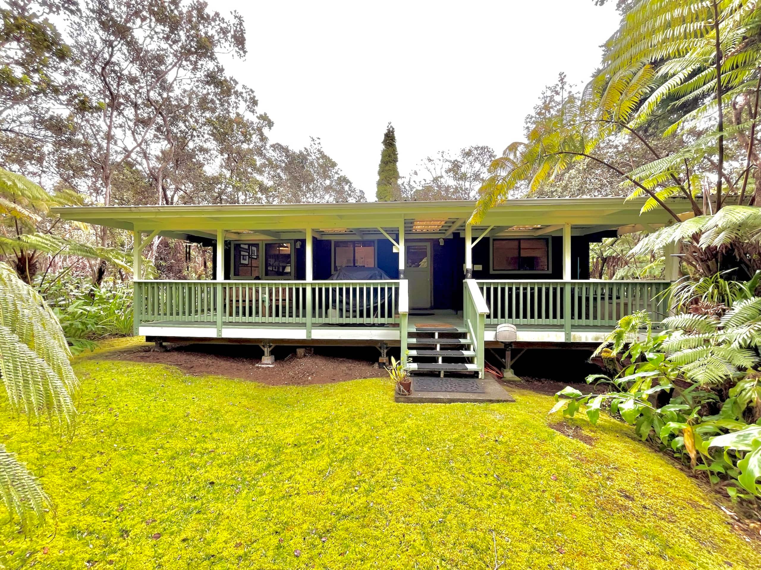 Cabin in Volcano · ★4.84 · 2 bedrooms · 3 beds · 1 bath - Image 13