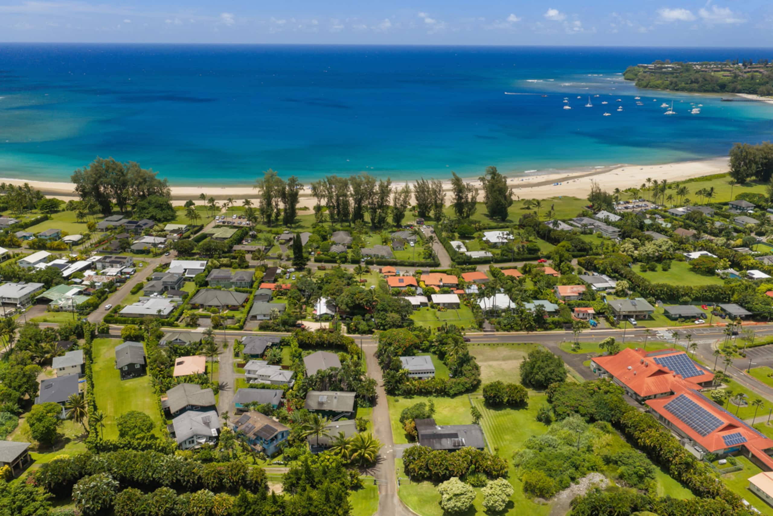 Home in Hanalei · ★4.96 · 2 bedrooms · 2 beds · 2 baths - Image 27