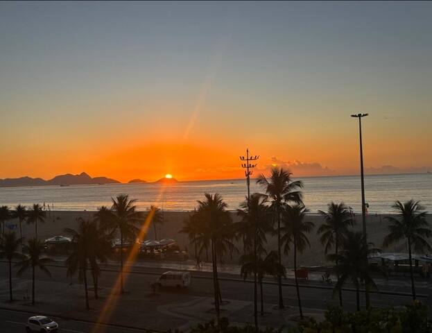 Copacabana- Beach View – 3 Bedrooms gallery image 2