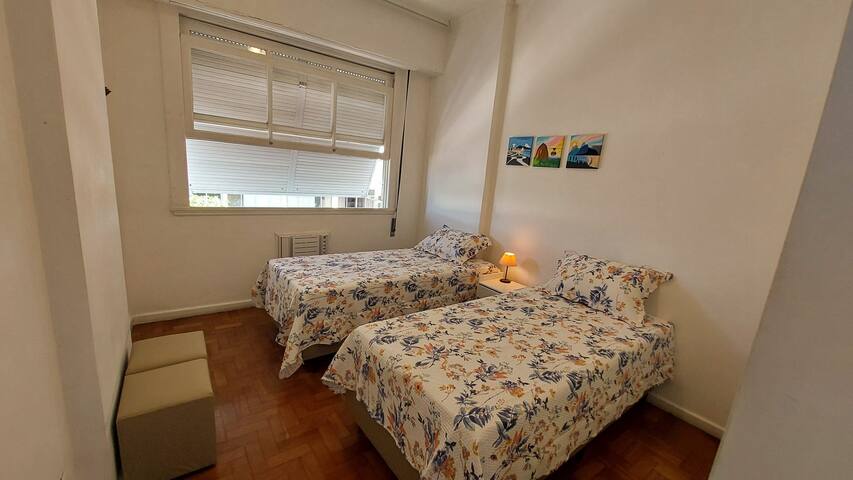 Copacabana- Beach View – 3 Bedrooms gallery image 5