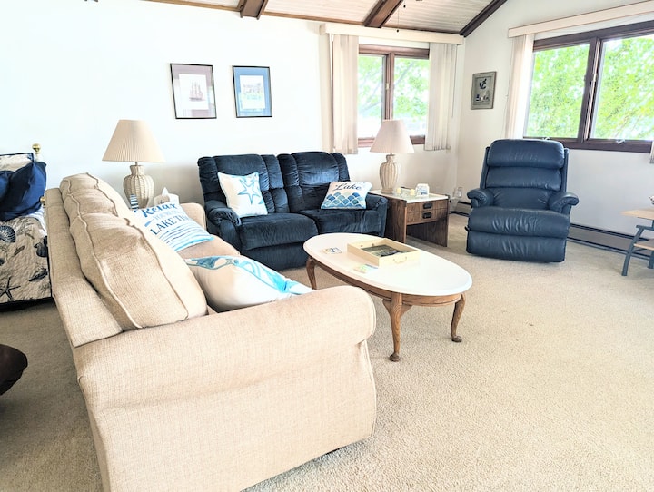 Island view cottage photo 13
