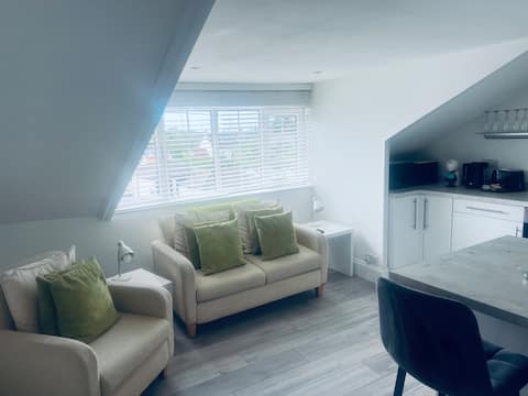 Top Flat, Chona - St Peter Port