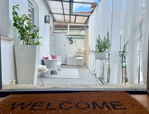 GUEST at N 5 home