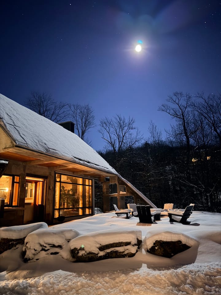 Architectural House Prickly Mountain - Houses for Rent in Warren