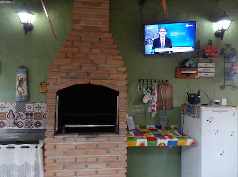 Airbnb em destaque: 400 meters from Perequê Beach! 02 Air-Conditioned Units, 05 Free Bikes! em Ilhabela