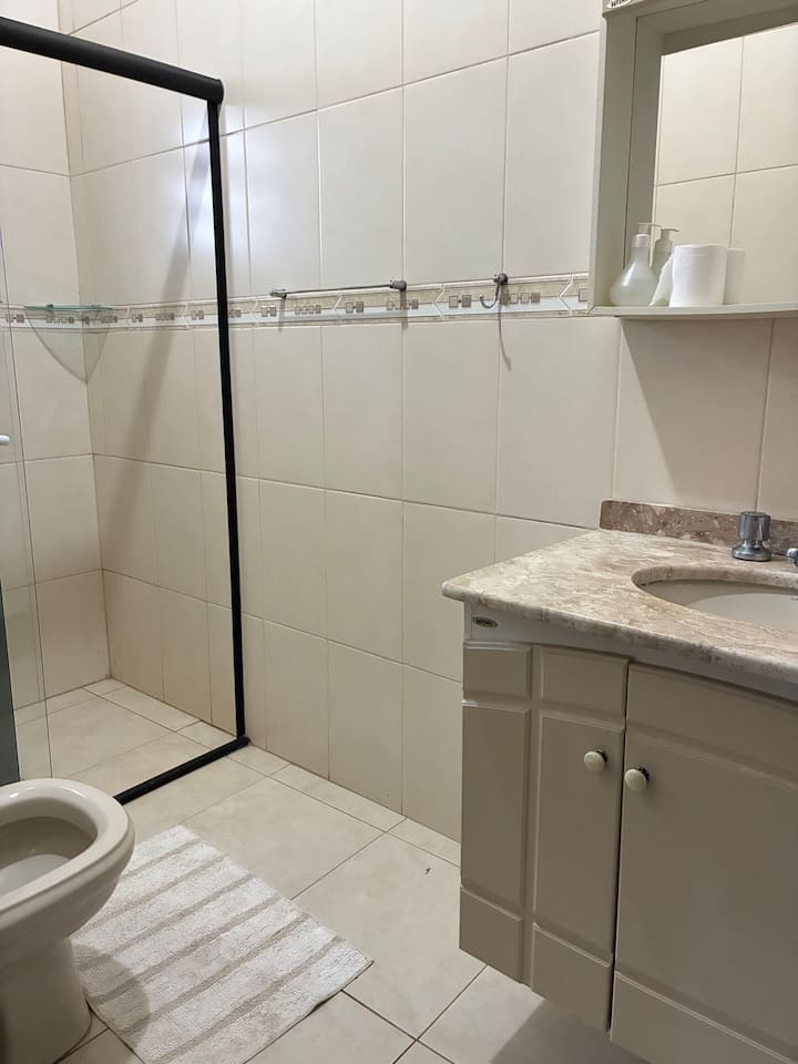 Dhomë gjumi 5