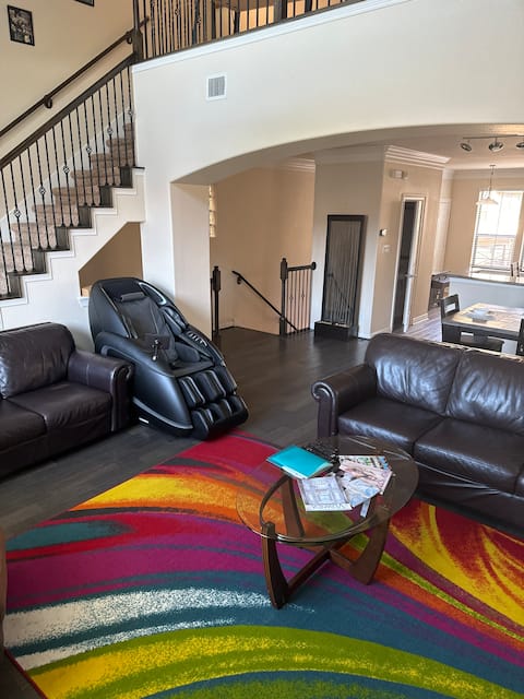 Top performing Airbnb: Gated Retreat: Med Center/City View-Massage Chair in Macgregor