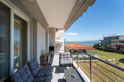 Family apartment by the sea