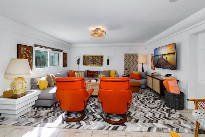 The Retro Palm | Near Downtown Palm Springs - Palm Springs, CA