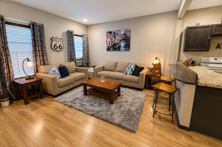 2 Bdrm Little Nest In The Heart Of Downtown Sa - San Antonio, TX
