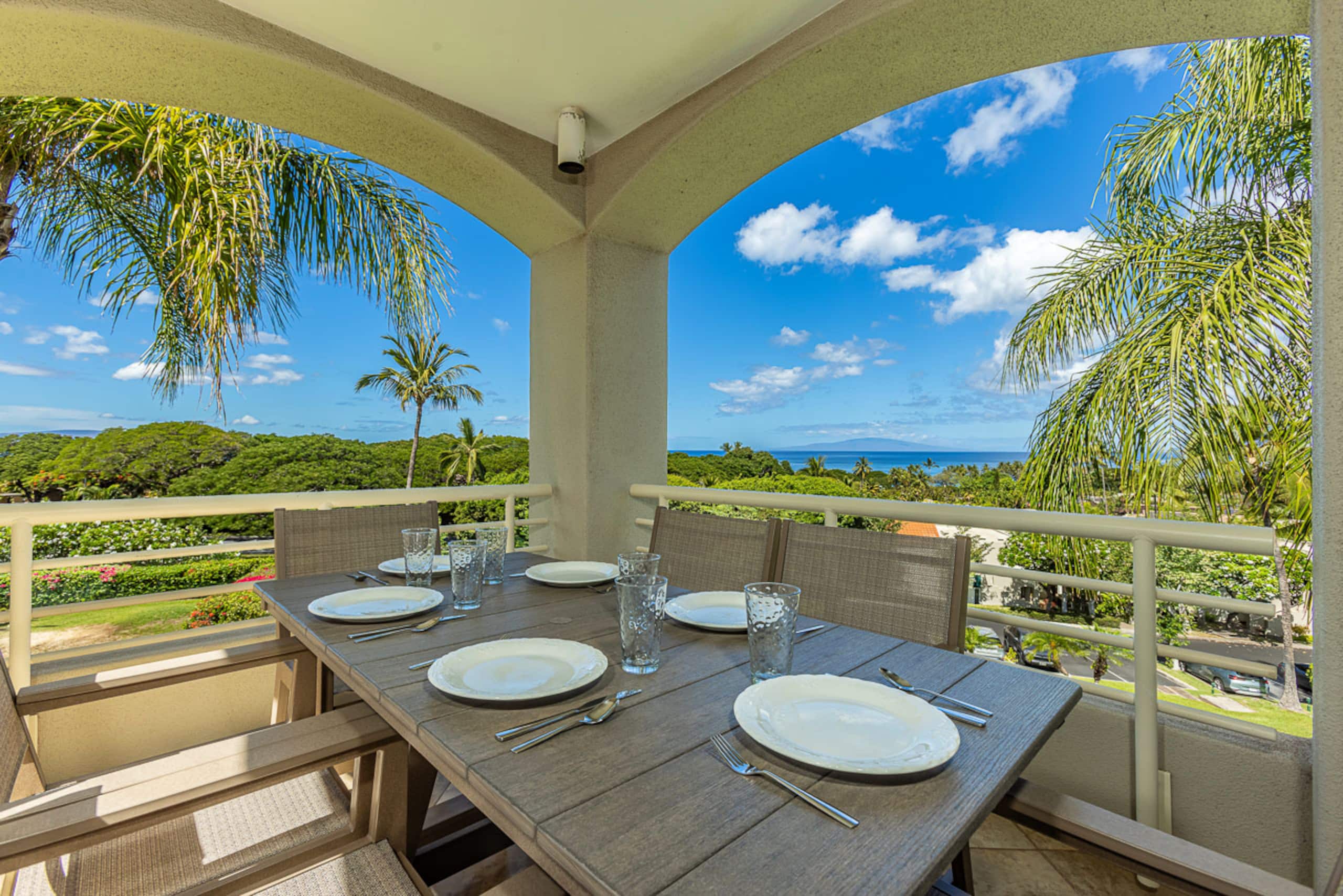 Townhouse in Kihei · ★4.97 · 2 bedrooms · 3 beds · 2 baths - Image 33