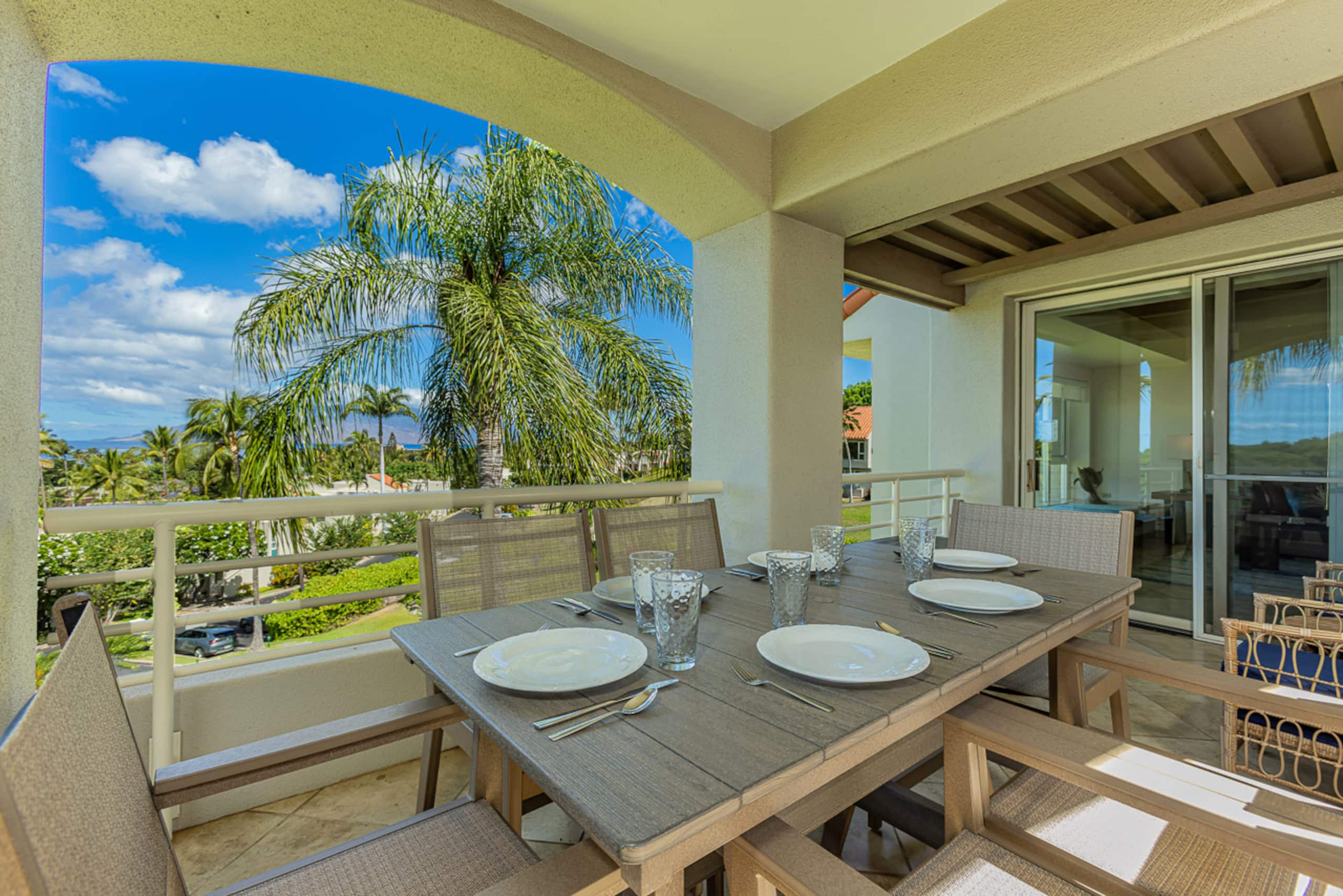Townhouse in Kihei · ★4.97 · 2 bedrooms · 3 beds · 2 baths - Image 32