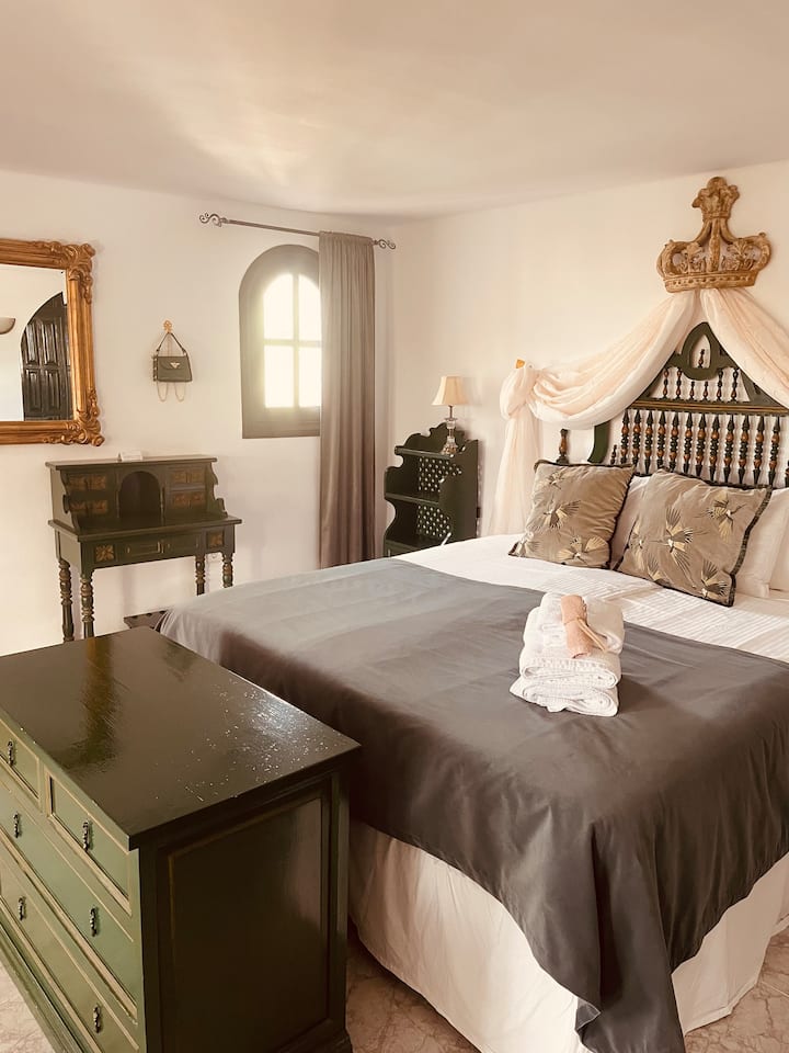 غرفة النوم 1