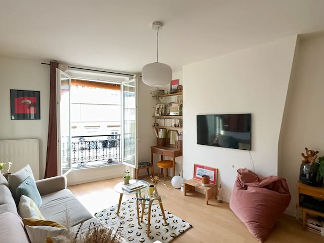 The Coosy Heavens Conciergerie managed Airbnb listing 3