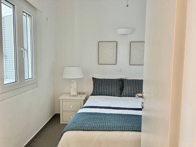 Serenity Seaview 3 min from beach close to Naousa gallery image 2