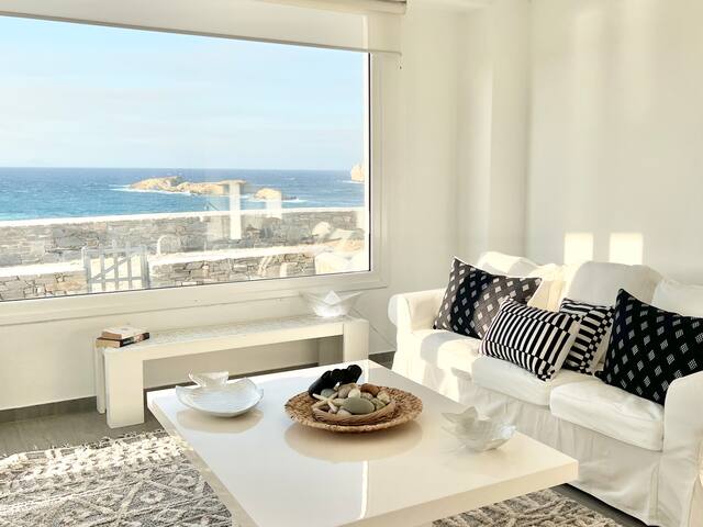 Serenity Seaview 3 min from beach close to Naousa
